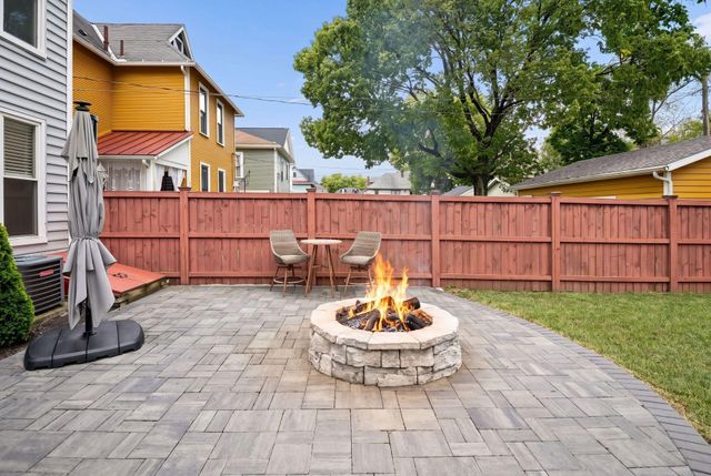 1114 E Rich Street, Columbus, OH 43205