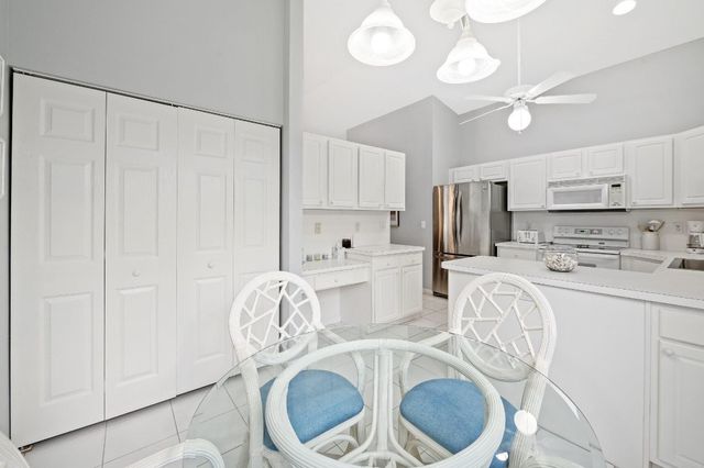 3258 Jog Park Drive, Greenacres, FL 33467