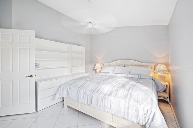 3258 Jog Park Drive, Greenacres, FL 33467