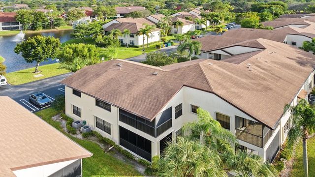 3258 Jog Park Drive, Greenacres, FL 33467