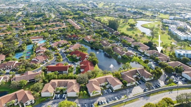 3258 Jog Park Drive, Greenacres, FL 33467