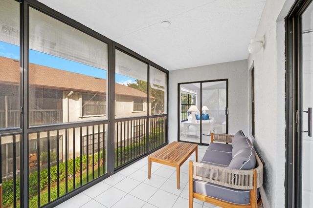 3258 Jog Park Drive, Greenacres, FL 33467