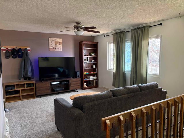 906 18TH ST, Wheatland, WY 82201