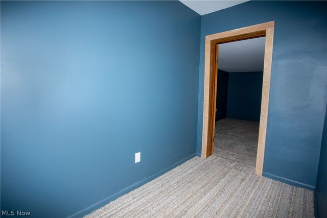 228 Center Street, Hubbard, OH 44425