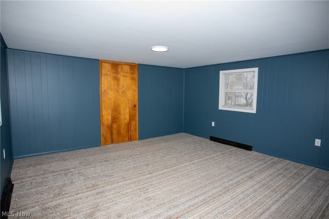 228 Center Street, Hubbard, OH 44425