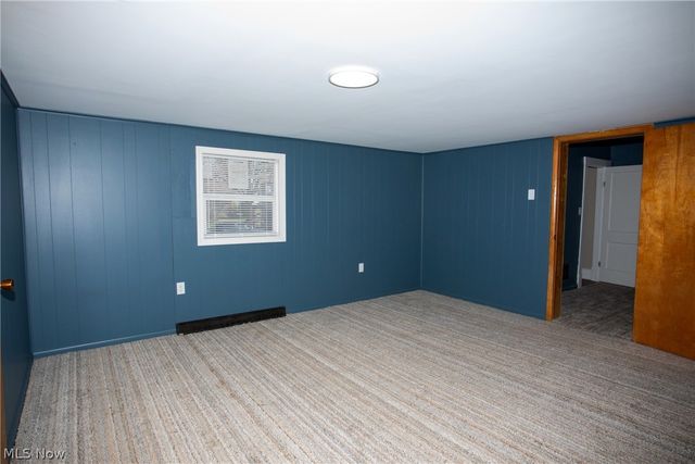 228 Center Street, Hubbard, OH 44425