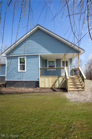 228 Center Street, Hubbard, OH 44425