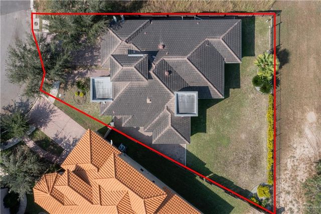 2707 El Jardin, Mission, TX 78572