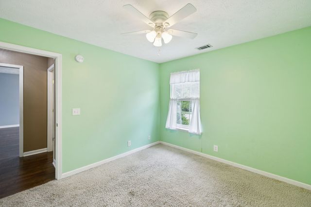 304 Crescent Ave, Smyrna, TN 37167