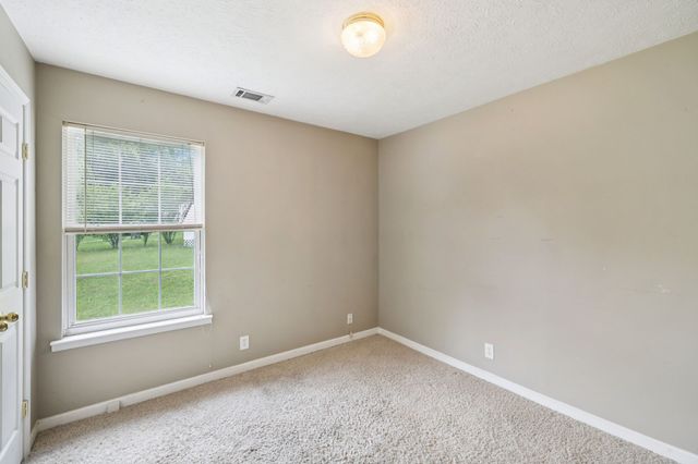 304 Crescent Ave, Smyrna, TN 37167