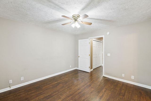 304 Crescent Ave, Smyrna, TN 37167
