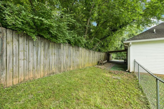 304 Crescent Ave, Smyrna, TN 37167