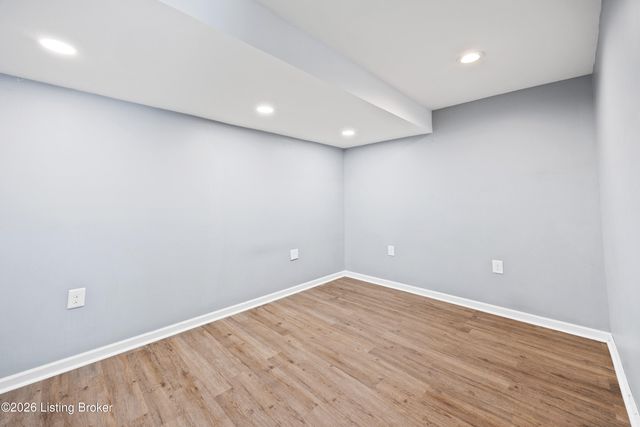 8810 Meadow Sweet Way, Louisville, KY 40228