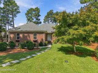 75 Catalpa Lane N, Pinehurst, NC 28374