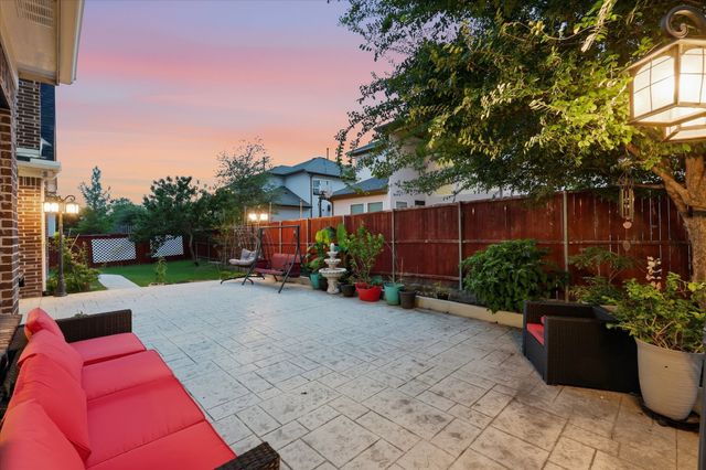 5631 Romantik Road, Frisco, TX 75035