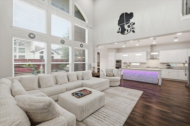 5631 Romantik Road, Frisco, TX 75035