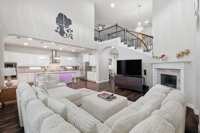 5631 Romantik Road, Frisco, TX 75035