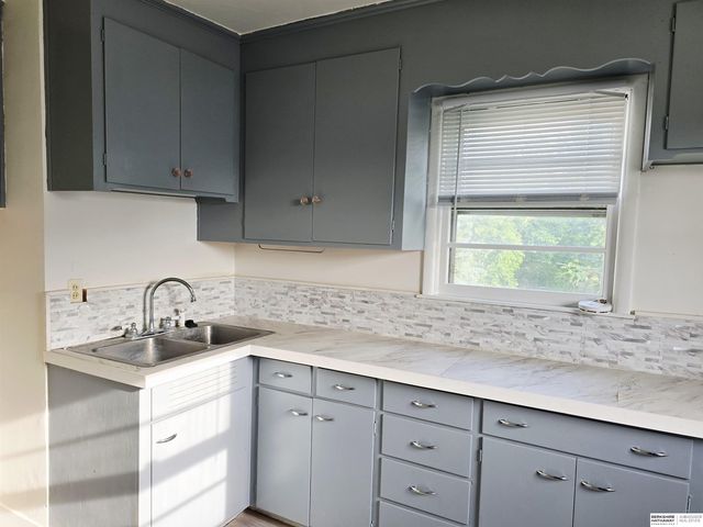 5111 Walker Avenue, Lincoln, NE 68504