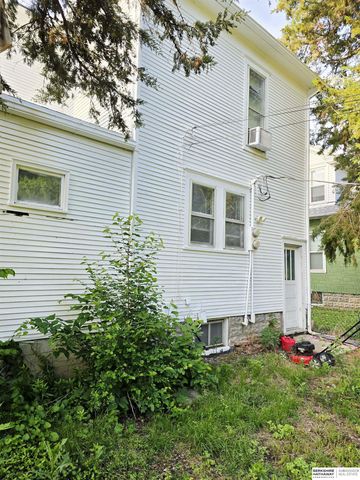 5111 Walker Avenue, Lincoln, NE 68504