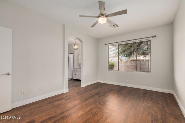 1492 E WESTCHESTER Drive, Chandler, AZ 85249