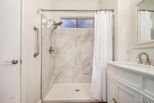 1492 E WESTCHESTER Drive, Chandler, AZ 85249