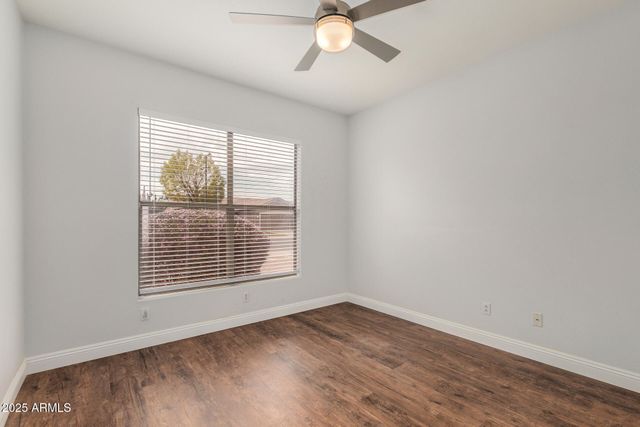 1492 E WESTCHESTER Drive, Chandler, AZ 85249