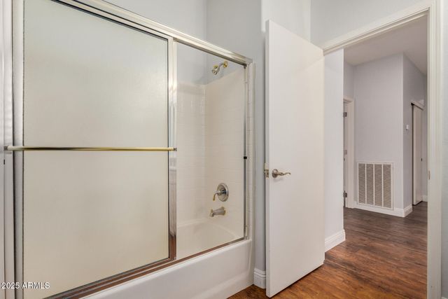 1492 E WESTCHESTER Drive, Chandler, AZ 85249