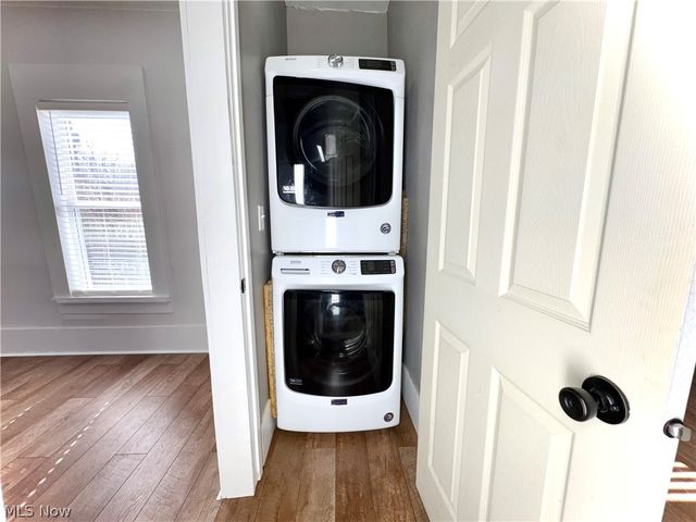 124 2nd Avenue NW, Beach City, OH 44608