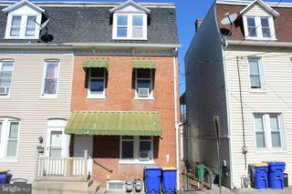 103 W SIXTH AVE #2ND FLOOR, York, PA 17404