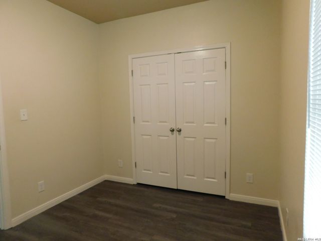 503 E Mitchell St Apt 101, San Antonio, TX 78210