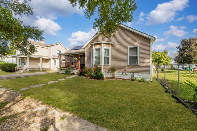 557 Columbia Street, Joliet, IL 60432