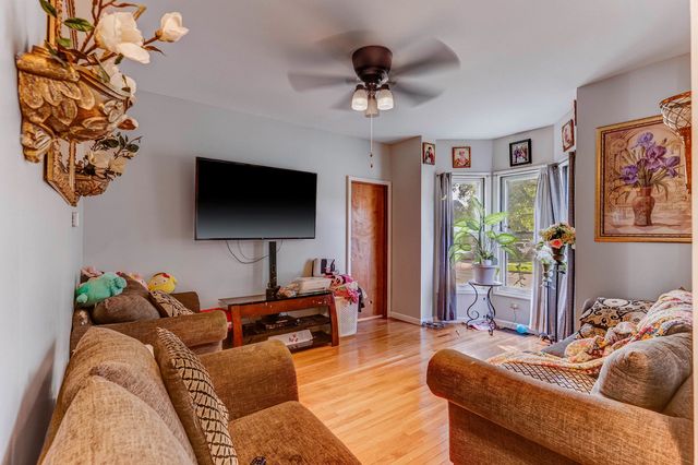 557 Columbia Street, Joliet, IL 60432