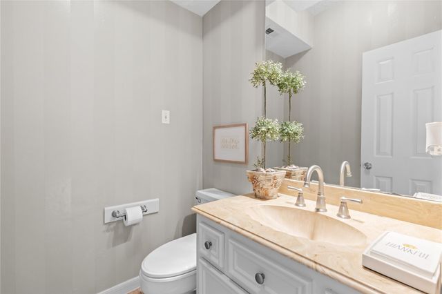 8 Wild Ginger Court, Spring, TX 77380