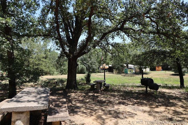 701 Young Road, Lone Grove, OK 73443