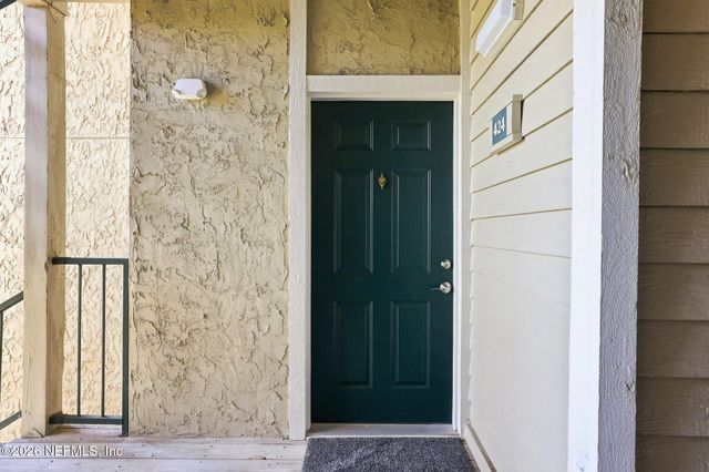 400 SANDIRON Circle 424, Ponte Vedra Beach, FL 32082
