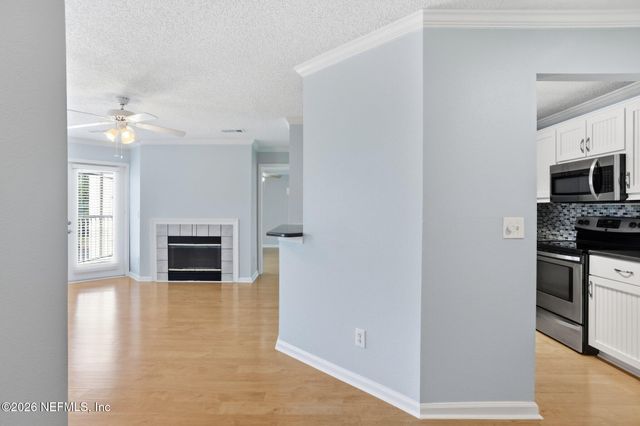 400 SANDIRON Circle 424, Ponte Vedra Beach, FL 32082
