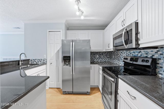400 SANDIRON Circle 424, Ponte Vedra Beach, FL 32082