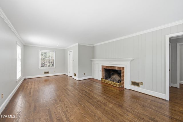 1349 Piedmont Avenue, Bristol, VA 24201