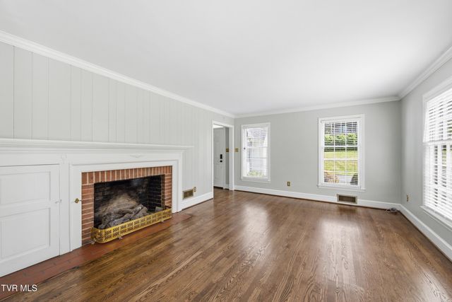 1349 Piedmont Avenue, Bristol, VA 24201