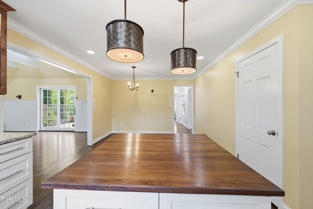 1349 Piedmont Avenue, Bristol, VA 24201