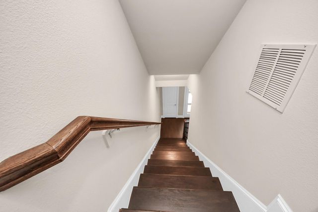 6072 Kansas Street, Houston, TX 77007