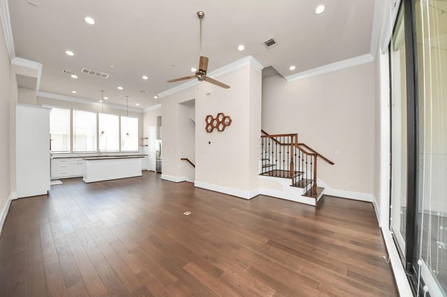 6072 Kansas Street, Houston, TX 77007