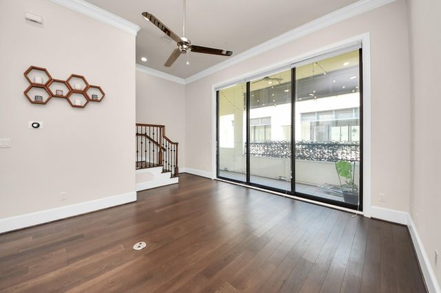6072 Kansas Street, Houston, TX 77007