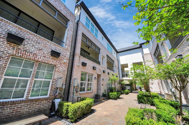 6072 Kansas Street, Houston, TX 77007