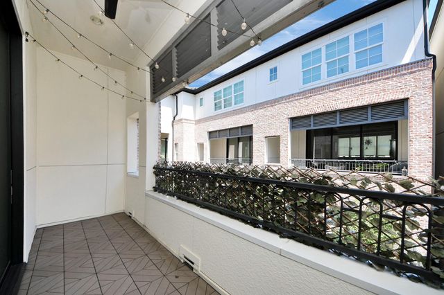6072 Kansas Street, Houston, TX 77007