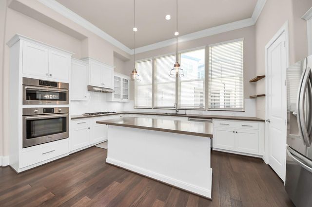 6072 Kansas Street, Houston, TX 77007