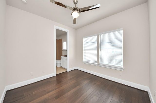 6072 Kansas Street, Houston, TX 77007
