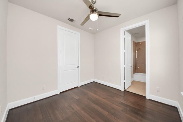 6072 Kansas Street, Houston, TX 77007