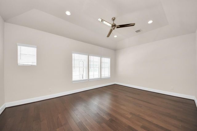 6072 Kansas Street, Houston, TX 77007
