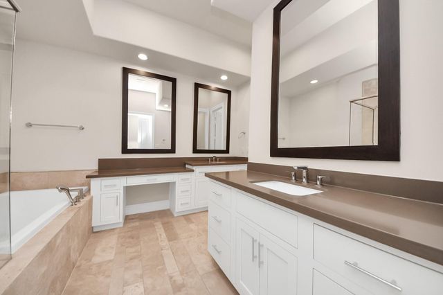 6072 Kansas Street, Houston, TX 77007